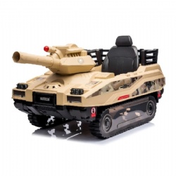 The tracked tank makes a 360°